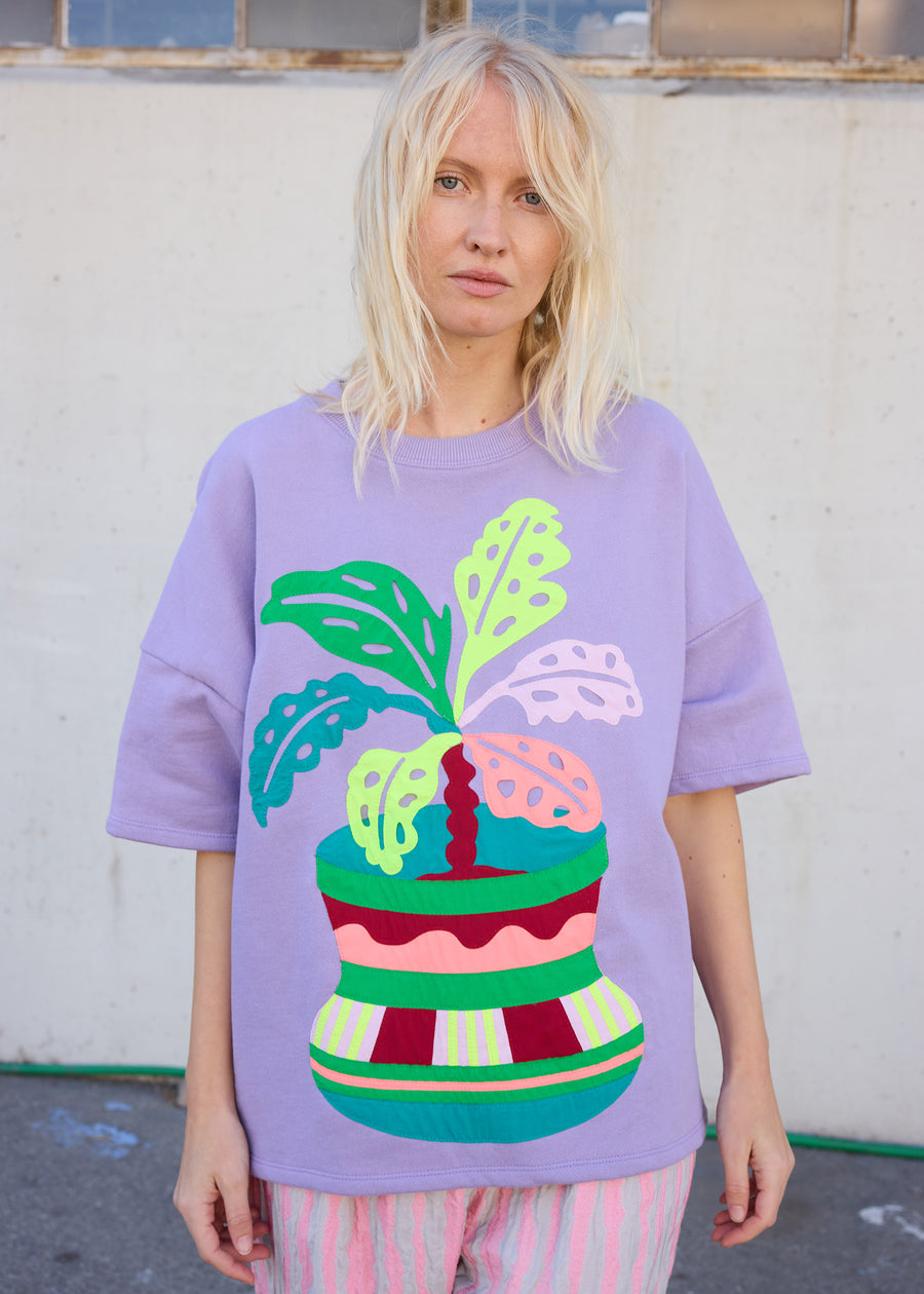 Thriving Plant Appliqué Tee